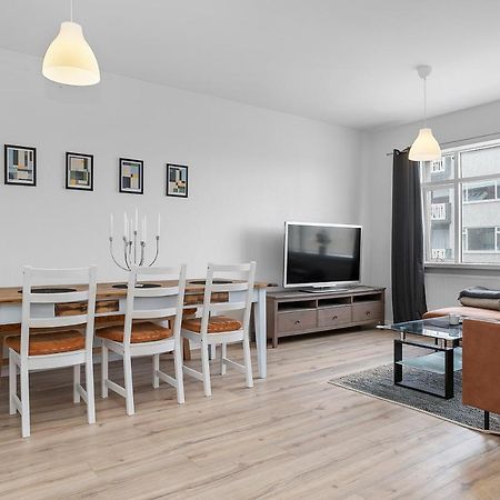 V53 Lovely 2 Bedroom Apartment In Reykjavík Exteriör bild